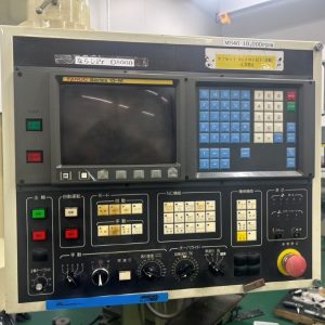 Máy phay MAKINO MS40